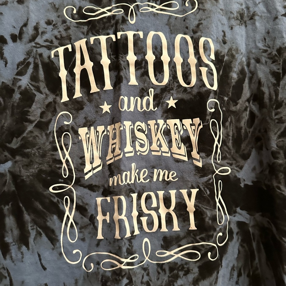 Graphic tee - Picture 2 of 4